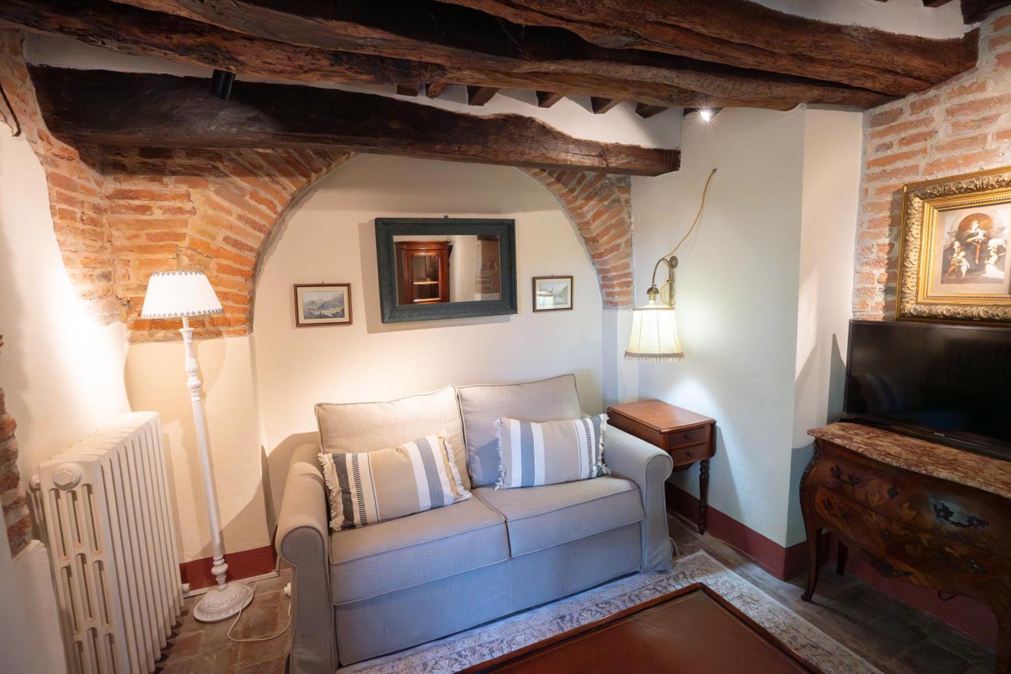 Equo Suites Petrignano Del Lago Екстериор снимка